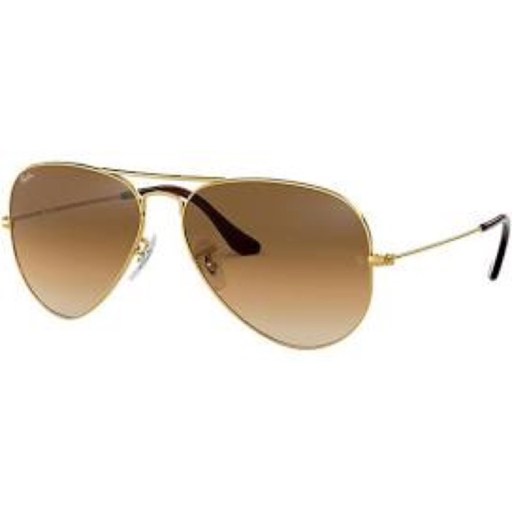 POLARIZED // Ray-Ban Aviator Sunglasses